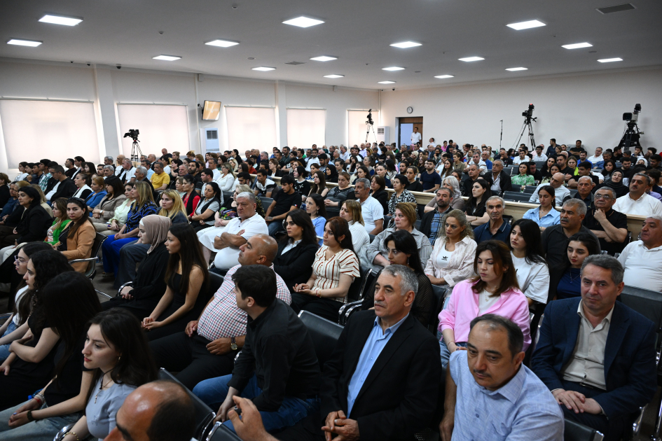 Ermənistan silahlı qüvvələrinin 2016-cı ilin aprelində və 2020-ci ilin iyulunda Azərbaycan ərazilərində mülki şəxslərə qarşı törətdiyi cinayətlərlə bağlı sənədlər tədqiq edilib (FOTO)