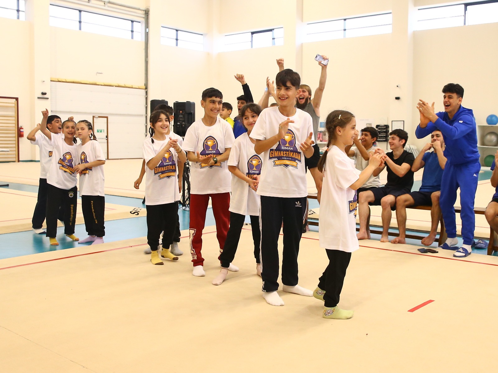 Uşaqlar üçün “İdman gimnastikadan başlayır" estafet yarışları keçirilib (FOTO)